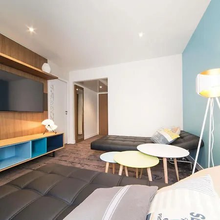 Ibis Styles La Rochelle Centre Vieux Port-2